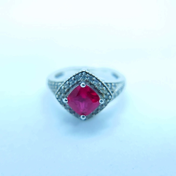 Lab Grown Ruby in 925 Silver and White Sapphires - Picture 3 of 4